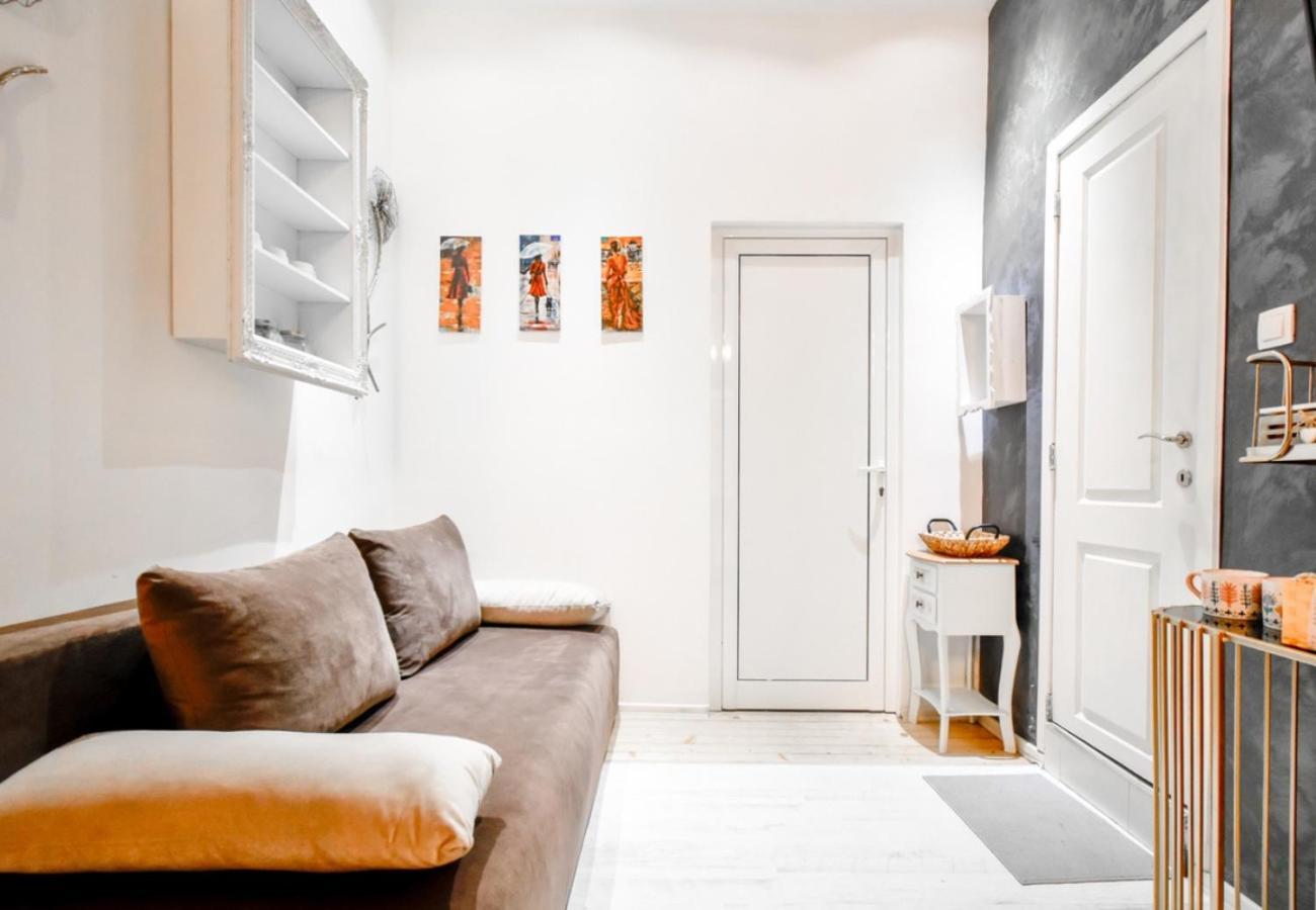 Apartamento Dietro L Angolo, 2 Bath Sofía Exterior foto